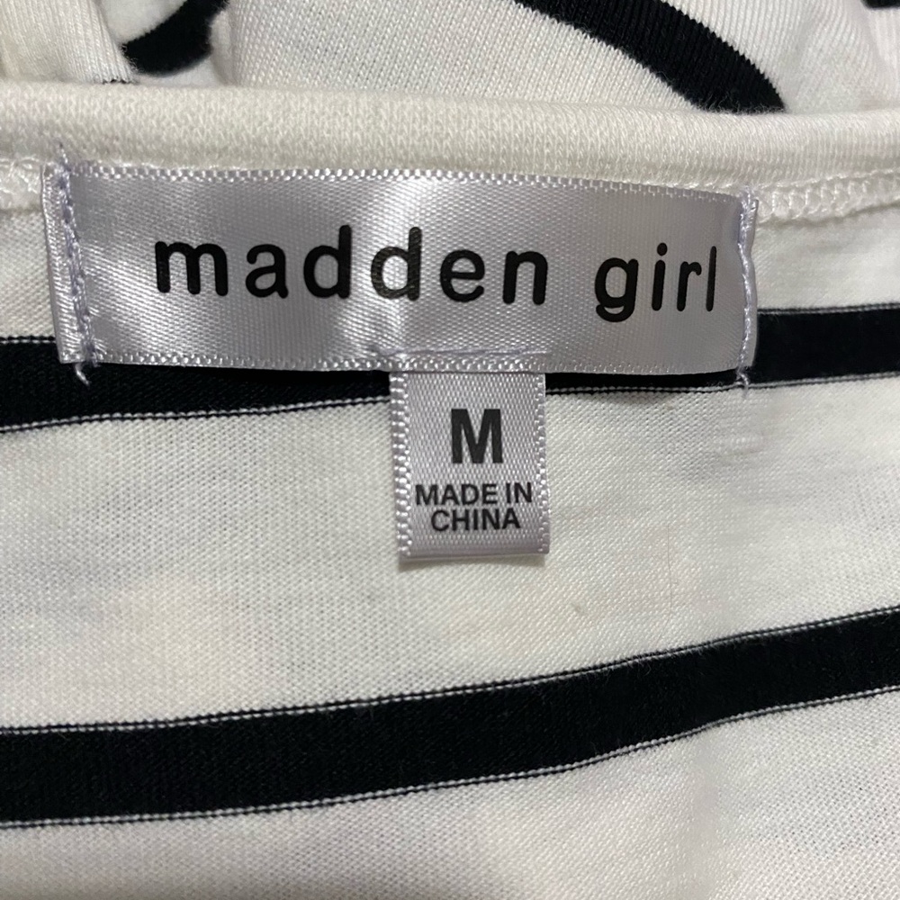 LAST CHANCE SALE!!!! NWT Juniors Madden Girl Long Sleeve Tee with Cherries - Picture 6 of 7